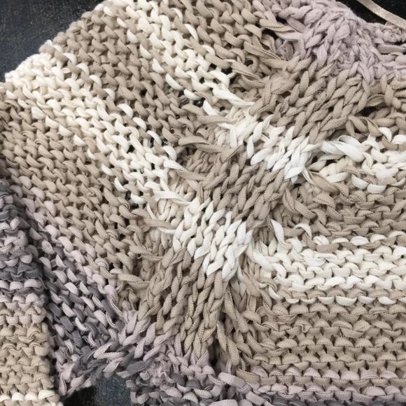 Free People (Medium) Cotton Open Knit Sweater EUC - Picture 6 of 7